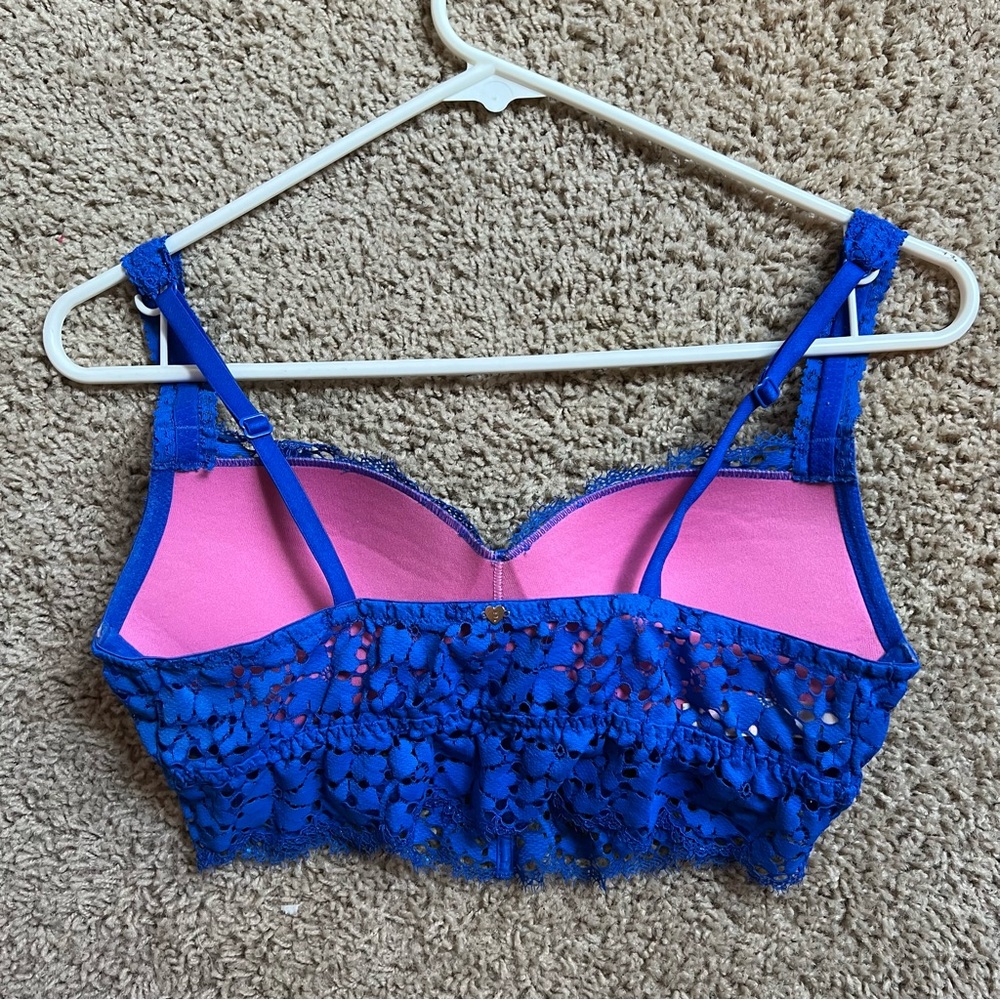 PINK Victoria's Secret Blue Lace Push Up Bralette Size Small - Picture 2 of 4